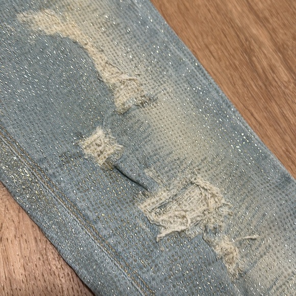 MET JEANS | Women’s Distressed Bedazzled Denim Skinny Jeans - Picture 4 of 5